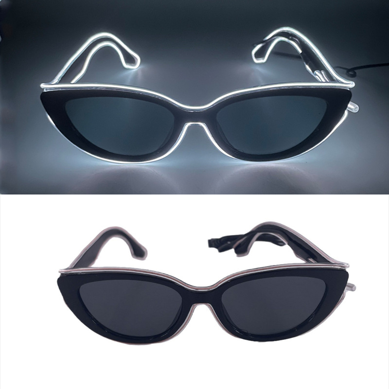 Marco negro + lente negra (luz blanca)