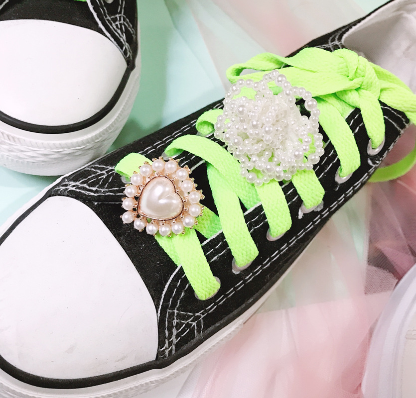10g Weight Shoe Buckle Shoe Accessories Type 1 Piece Quantity Daily Occasion Arylic, Alloy Material Flower Pattern Winter, Summer, Spring Season Women's Gender Flower Shoe Accessories Arylic Alloy Winter Summer Spring Shoe Buckle 4