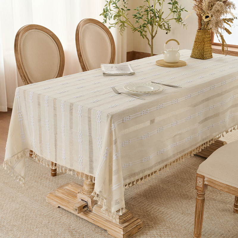 2025 nuevo hueco Jacquard simple mesa de comedor doméstico antideslizante desgaste toallas de mesa de té fábrica directa