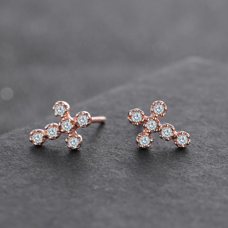 Japón y Corea del Sur S925 plata esterlina moda de piedra cruzada pendientes de orejas de personalidad simple para mujeres