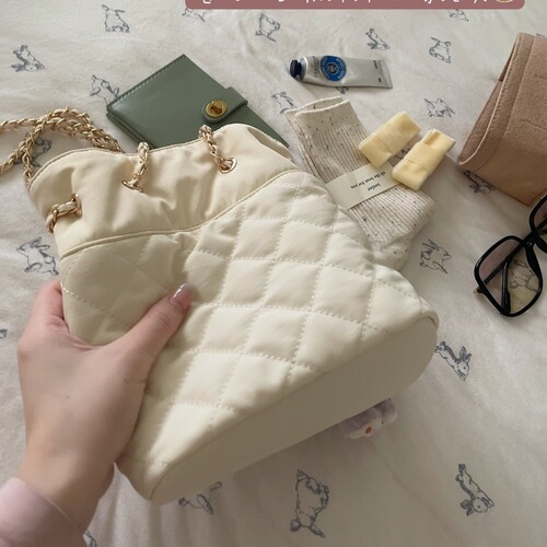  new IAC nylon diamond pattern chain bag Dragon heart same style quilted cream drawstring bag small bucket bag