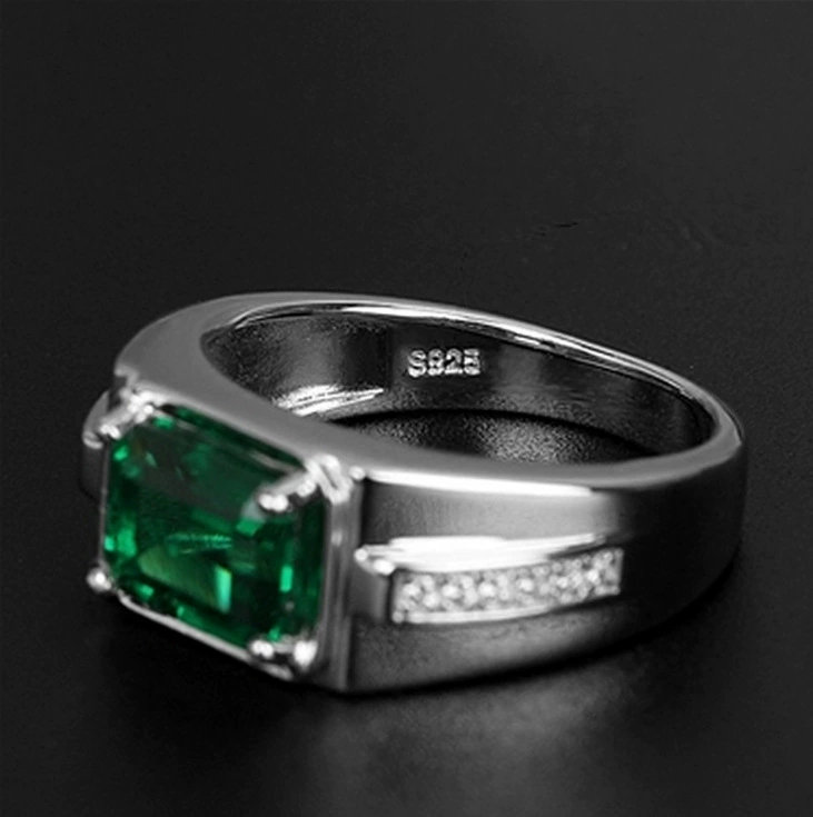Прямоугольное модное кольцо с камнем emerald, инкрустация камня, турмалин цирконий