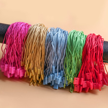 ���ƒ��K��ɫ���K�r��Ů�b�ķ��β�ɫ���s�������K�F؛ͨ��С����