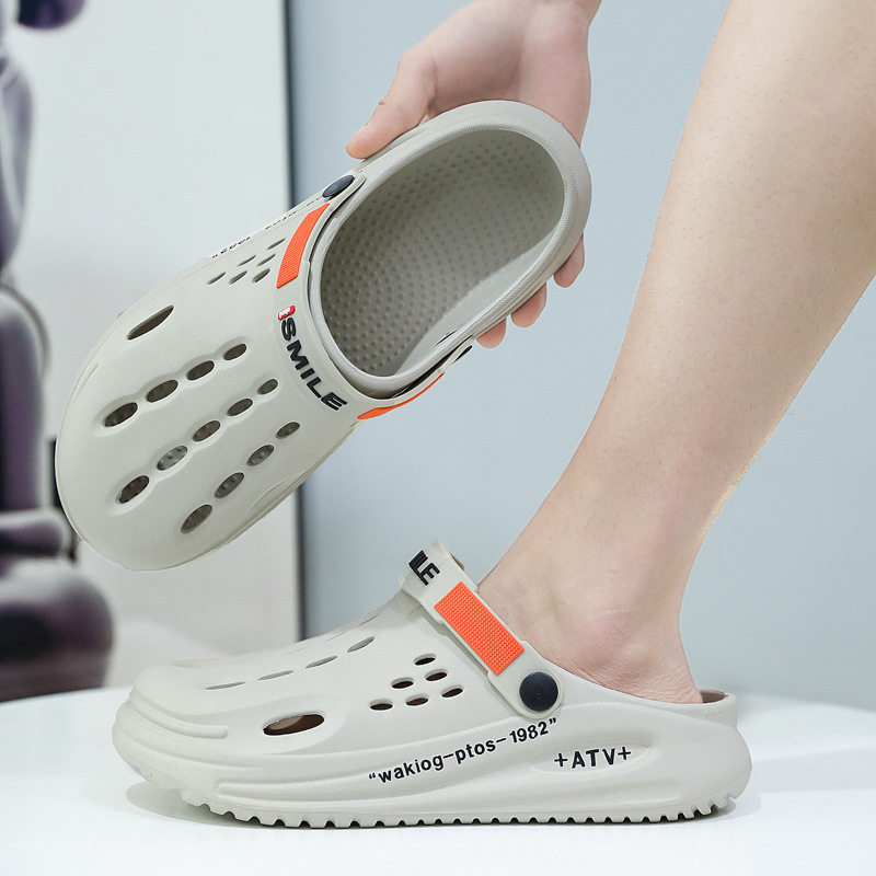 여름 EVA 느낌 BAOTOU 샌들과 슬리퍼 대외 무역 플러스 사이즈 남성 패션 통기성 동굴 신발 외부 샌들과 슬리퍼