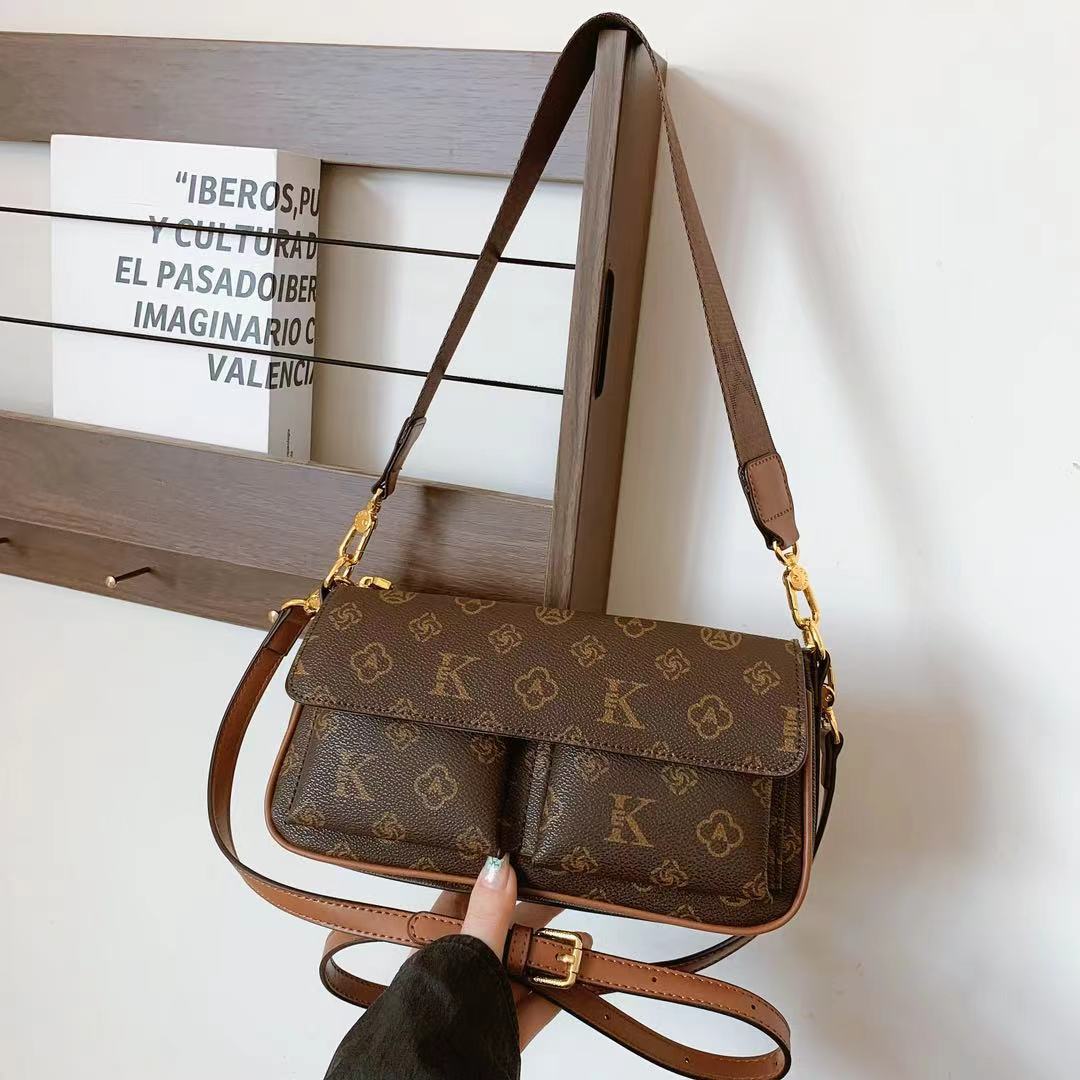 브라운 플라워 브라운 1056