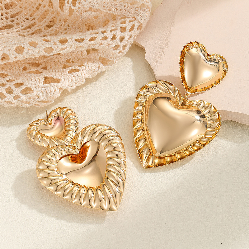 1 Pair Sweet Simple Style Heart Shape Iron Drop Earrings display picture 5