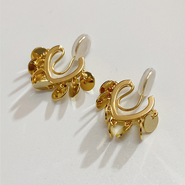 Earrings heart shaped