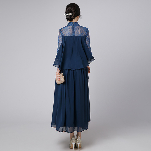 Long shiffon evening dress