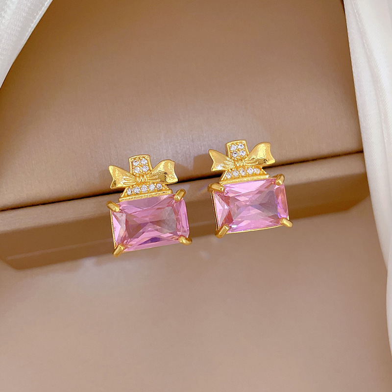 Set collana e orecchini a farfalla con boccetta di profumo_voghion.com