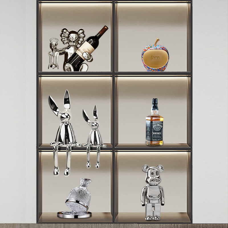 현대 패션 KAWS 폭력적인 곰 레드 와인 랙 장식품 창조적 인 가정 거실 와인 캐비닛 장식 세트 공예