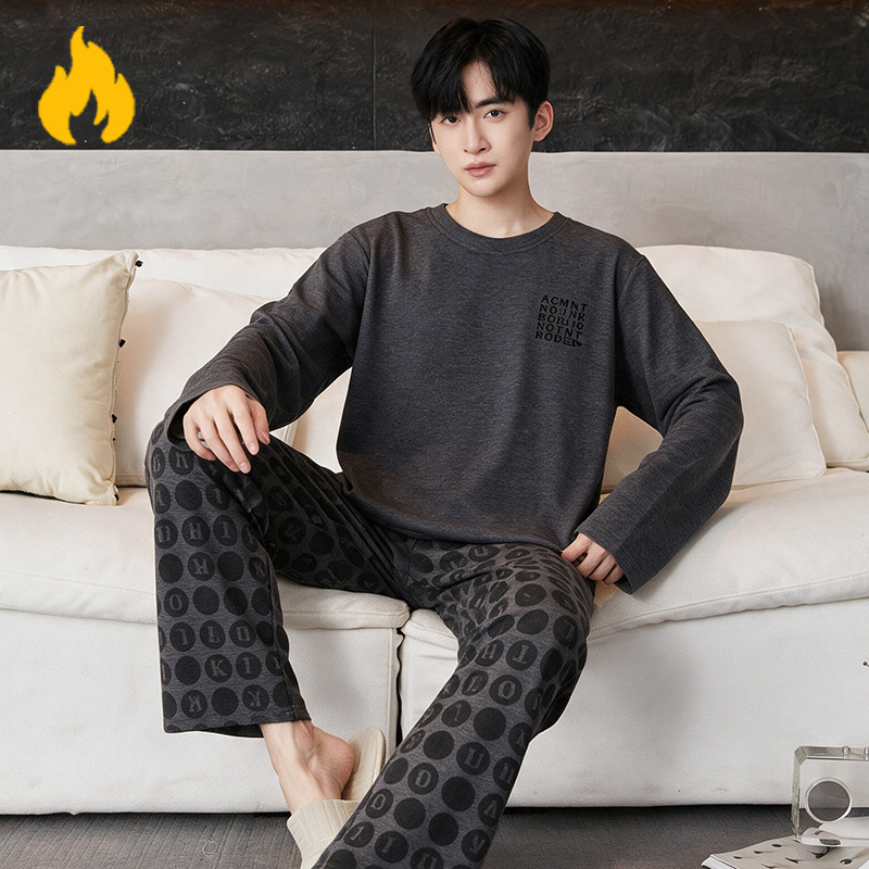 Men's cashmere and silk pajamas, warm for autumn and winter, new style, simple and casual, suitable for wearing outside, youth-friendly, made of German cashmere, a set of loungewear Men's cashmere and silk pajamas, warm for autumn and winter, new style, simple and casual, suitable for wearing outside, youth-friendly, made of German cashmere, a set of loungewear