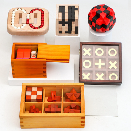 Children's puzzle intelligence unlocking toy wooden Rubik's cube plane ball maze game Kongming lock Luban lock wholesale