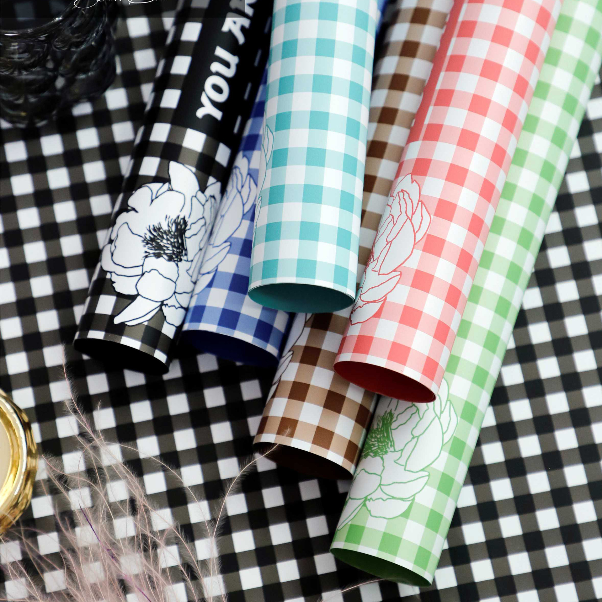 Fabricantes de fiestas de flores nuevos productos de papel de embalaje de flores cuadrado ramo de flores materiales de florista papel de regalo DIY