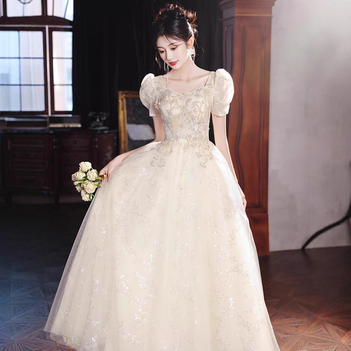 French-Style Evening Dress for Women 2026 New Model, Elegant and Luxurious, Niche Design, Suitable for Hosts, Birthday, Coming-Of-Age Ceremony, Princess Dress with a High-End Feel