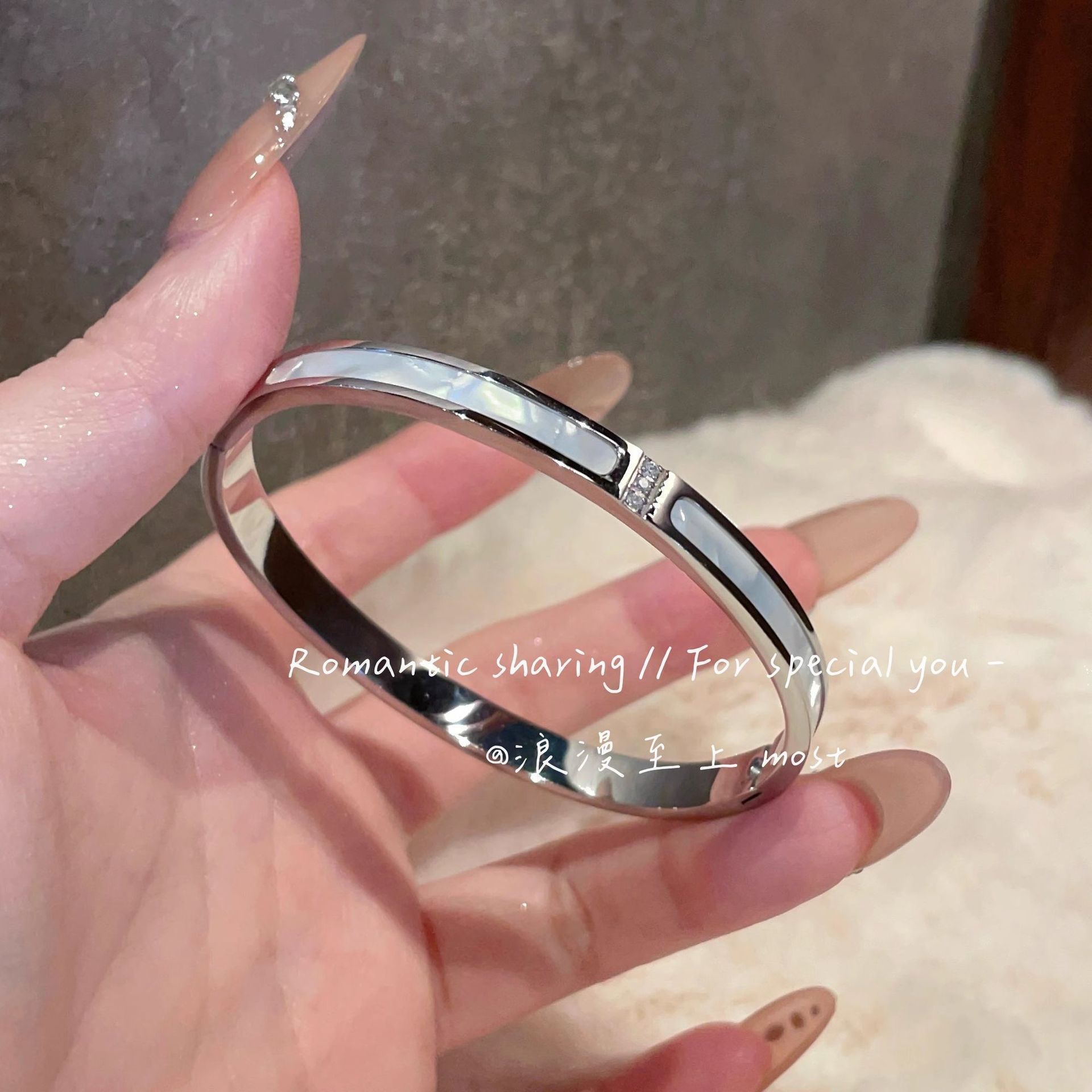 Fritillaria Bracelet