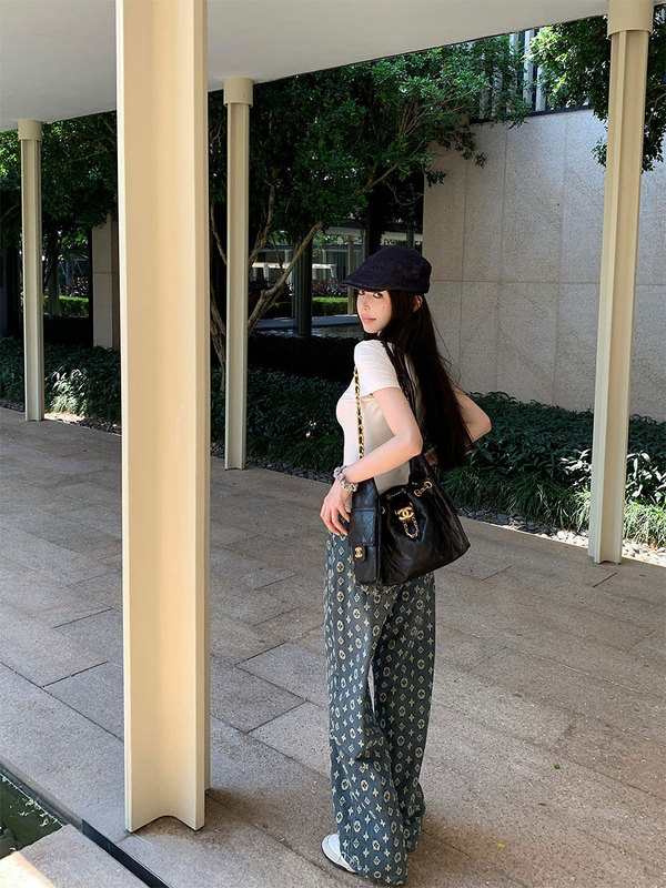 titi小姐姐【新款私服裤】牛仔裤女宽松显瘦复古提花中腰直筒长裤|undefined