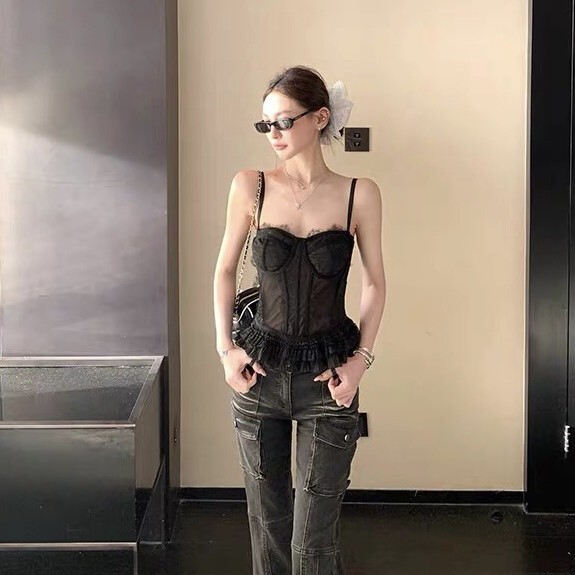クロスボーダーヨーロッパとアメリカンスタイルのレース裾サスペンダー、美しい背中のフィッシュボーンブラジャー、胸パッド付き下着、背中にジッパー|undefined