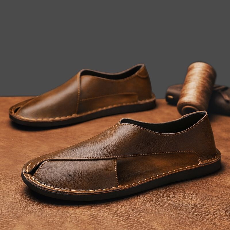 Exported to Italy, New Summer Sandals for Men, Trendy and Versatile Slip-On Casual Driving Beach Shoes Exported to Italy, New Summer Sandals for Men, Trendy and Versatile Slip-On Casual Driving Beach Shoes