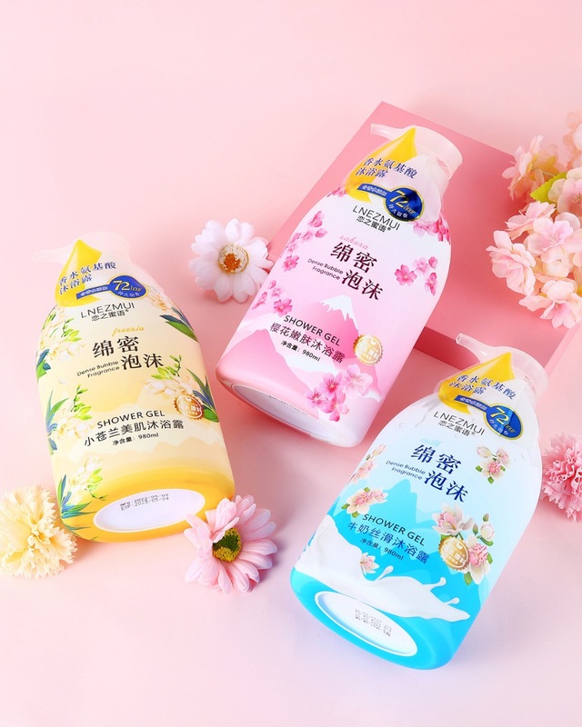卸売980ml大ボトルシャワージェル、香水タイプ、香り長持ち、桜の香りのシャワージェル、特大ボトル|undefined