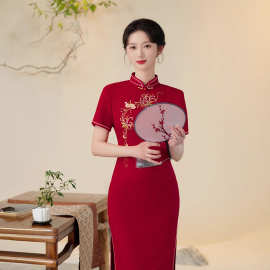 红色旗袍2025春季新中式日常贵夫人显瘦洋气时尚长款礼服