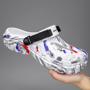 Hole Shoes Summer New Arrival plus size Outwear Sandals All-Match Lightweight Sports Casual Beach Shoes for Couple