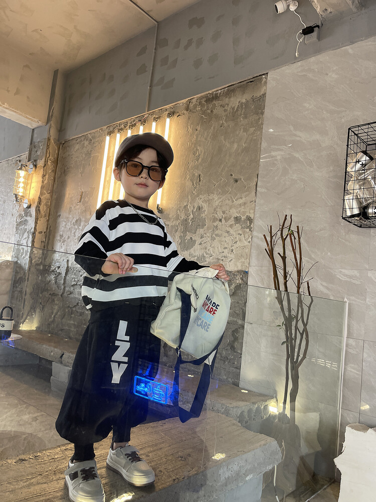 Suéteres de rayas para niños, botas, pantalones, ropa de primavera y otoño, nuevo conjunto de dos piezas moderno y moderno para niños,_voghion.com