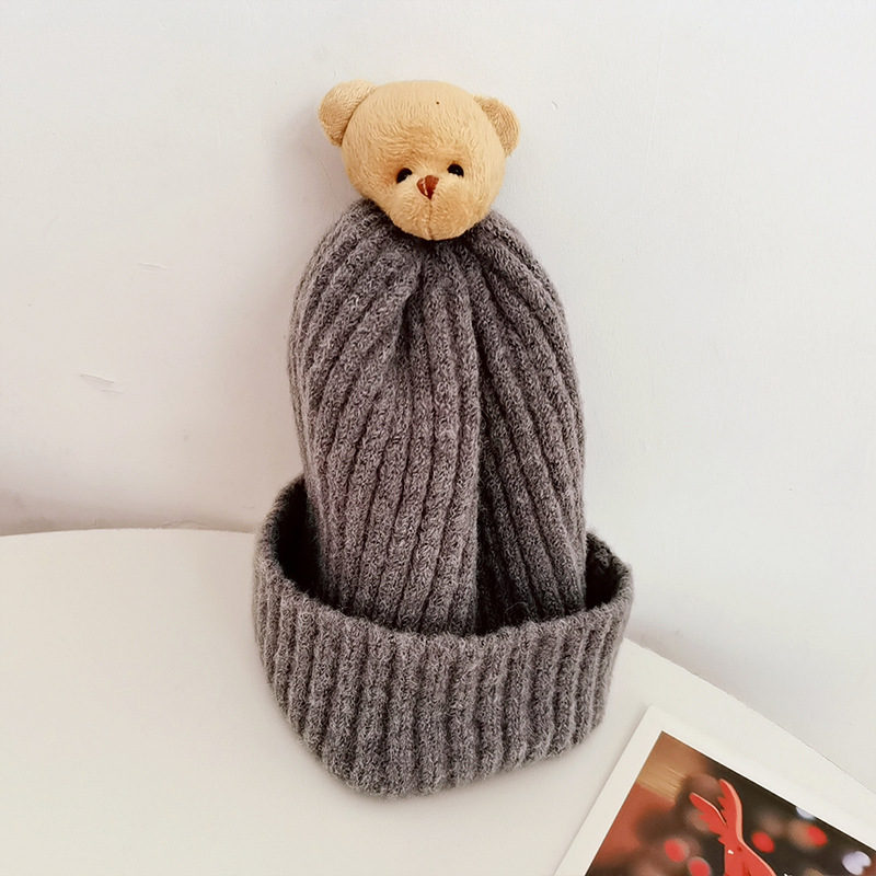 grey-khaki bear