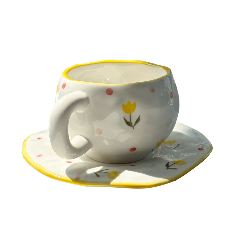ins フレンチイエローチューリップ手描き釉下セラミックコーヒーカップとソーサーセットアフタヌーンティーハイエンドカップ|undefined