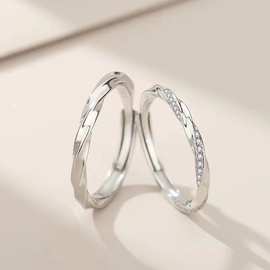 莫比乌斯S925纯银光年情侣戒指男女一对轻奢小众开口对戒饰品批发