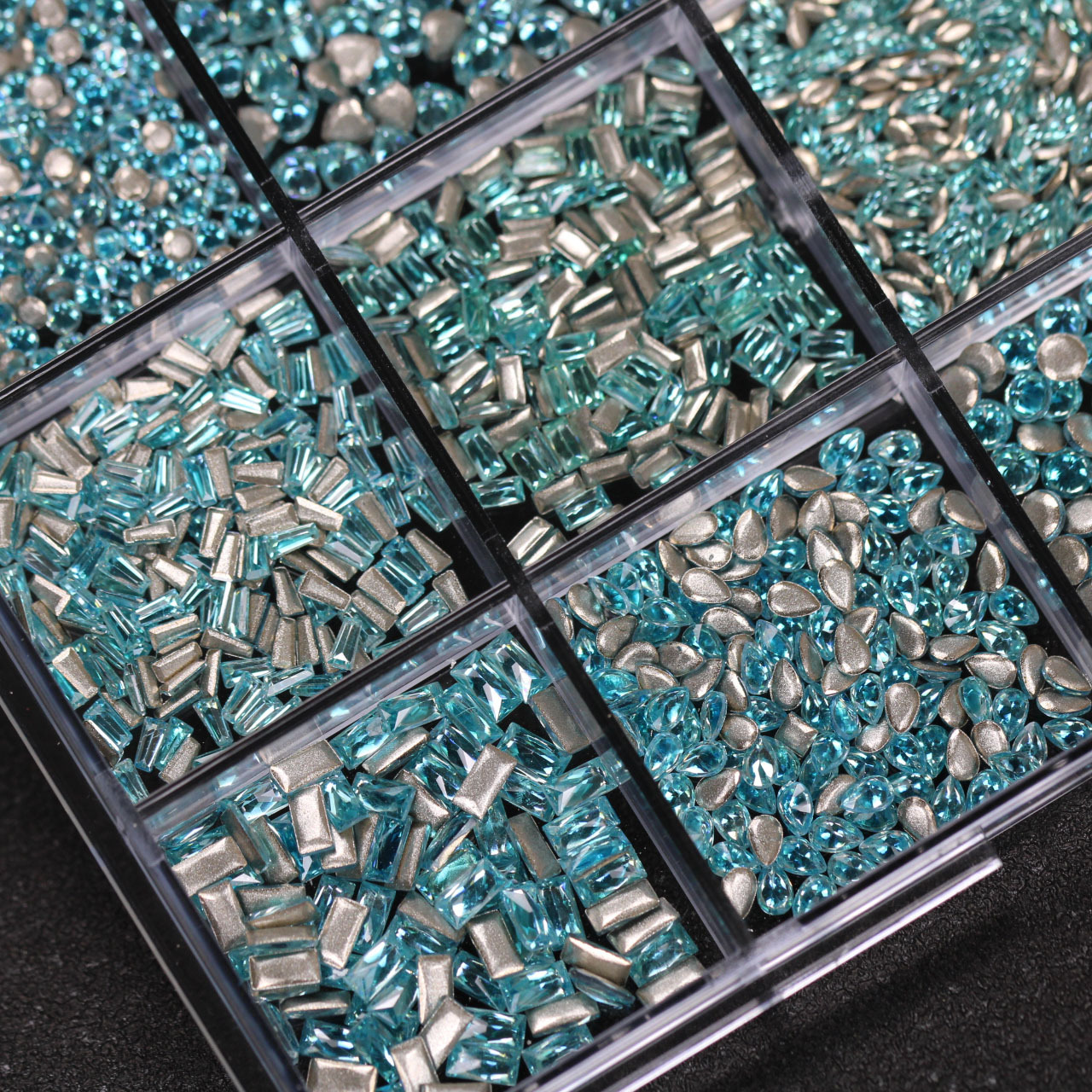 【Approximately 1900 Pieces】Lake Blue Mini Flat-Back Zircon Nail Rhinestones, Popular Nail Art Decorations