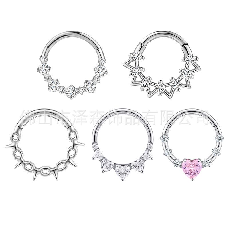 Silver pointed spike labret stud material detail