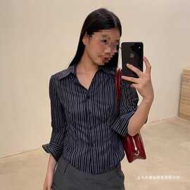 辣妹法式时髦气质条纹设计长袖衬衫打底修身显瘦外套收腰新款上衣
