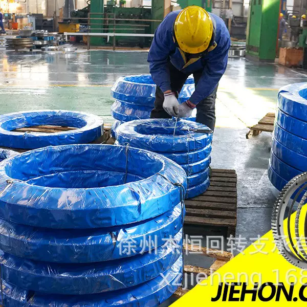 低价销售转盘轴承吊车掘进机回转支承配件三一掘进机佳木斯