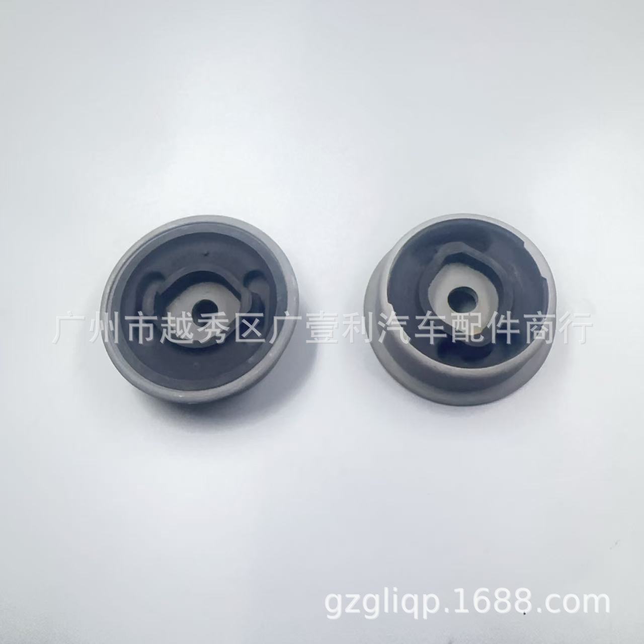 Applicable 41651-30070 41651-51020 JZS155 IS200 GXE10 differential glue single hole