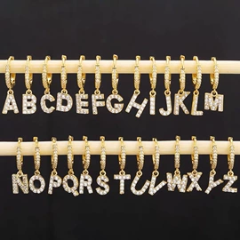 耳钉;项链;戒指