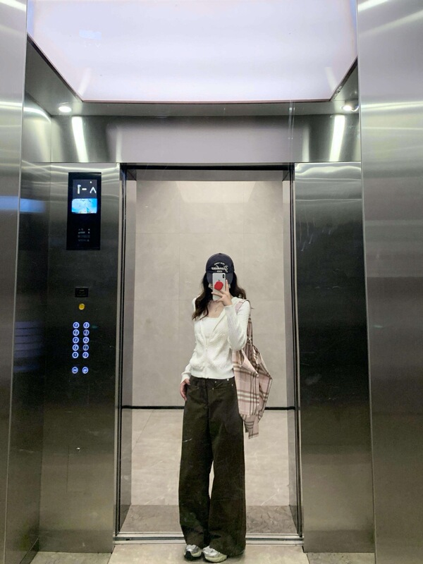 2025款韩系早秋季白色连帽麻花针织开衫毛衣女外搭慵懒风外套上衣|undefined