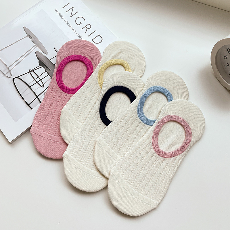 One-piece mechanism boneless suture new spring and summer breathable cotton cute women's invisible Garter silicone mesh color socks