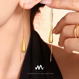 项链;耳环;戒指