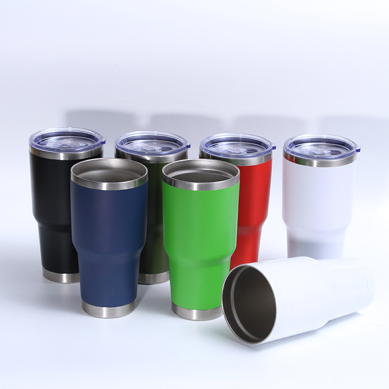 Gran capacidad 30oz taza de vacío de acero inoxidable al aire libre portátil taza de plástico spray sellado taza de helado con tapa