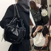 �n��Matin kim �p�米��Ů��r�аٴ�����YС���L朗l�μ�ˮͰ��