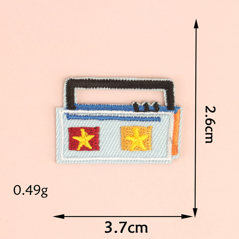 漫画ホットメルト粘着刺繍英語愛刺繍布ステッカー靴と帽子 diy 装飾漫画アニメーションアップリケ|undefined