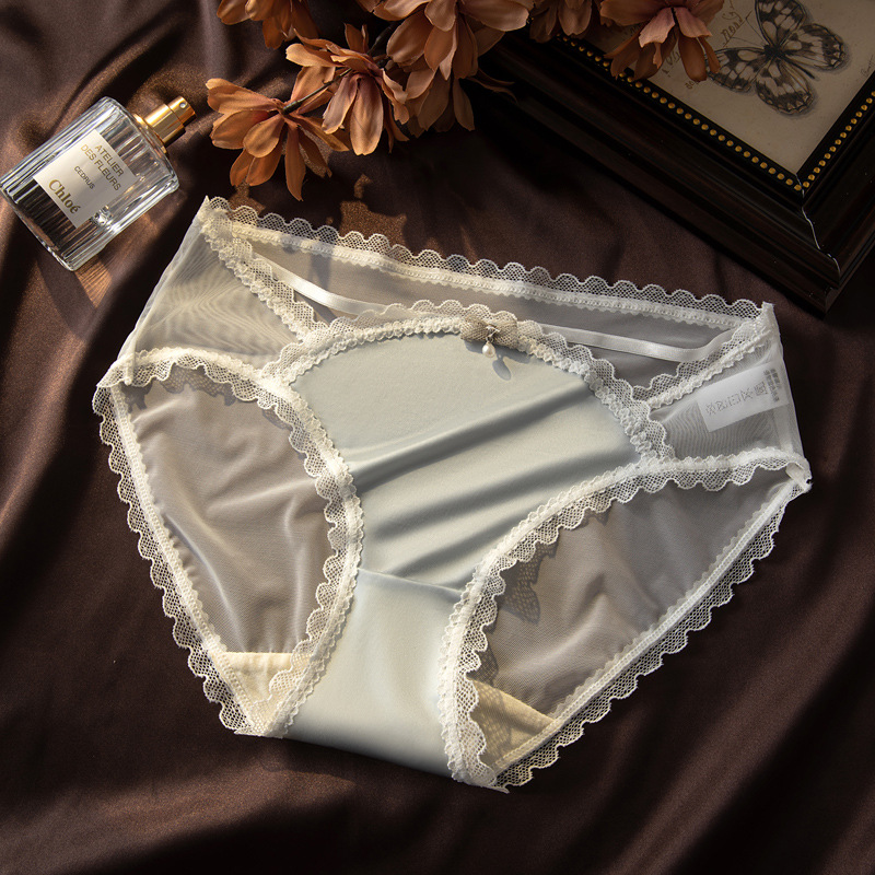 Dulce y puro deseo 2024 nueva ropa interior de encaje sin costuras, transpirable y agradable para la piel, ropa interior de mujer de satén francés de cintura media