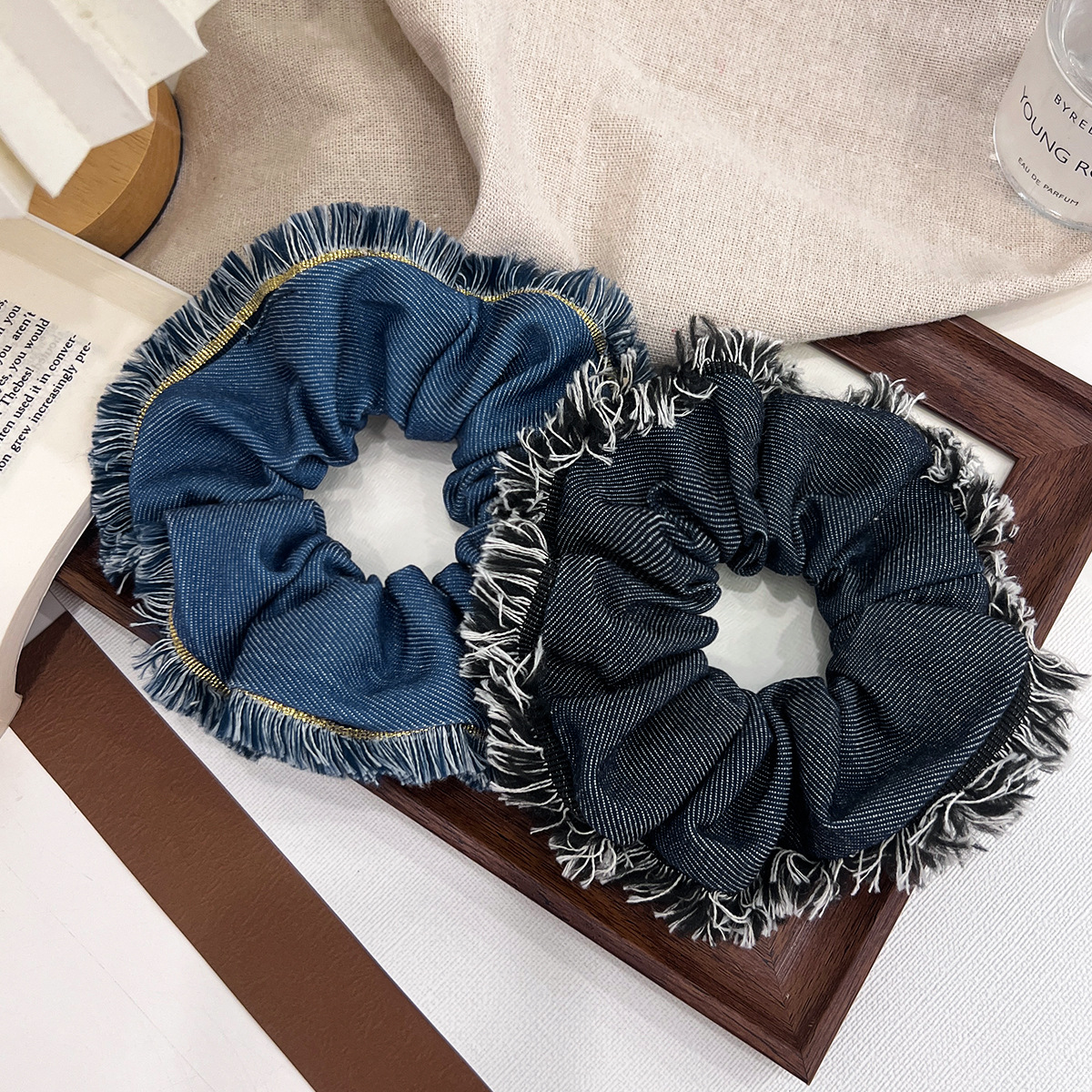 30g Weight Vacation Classic Style Women's Solid Color Cloth Hair Tie