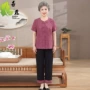 新款宽松大码老人家衣服