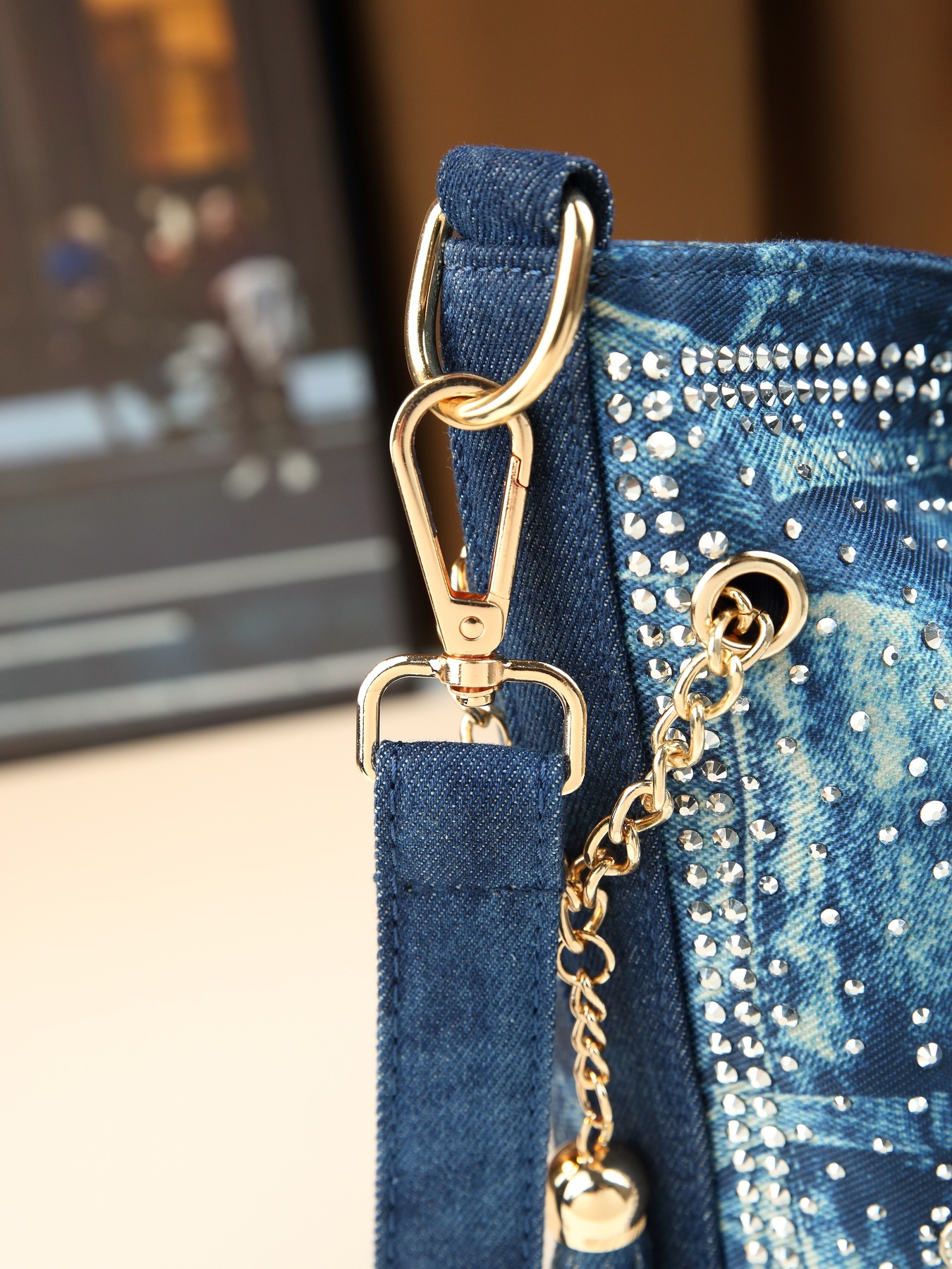 Borsa a spalla da donna in jeans con strass borsa a tracolla_voghion.com