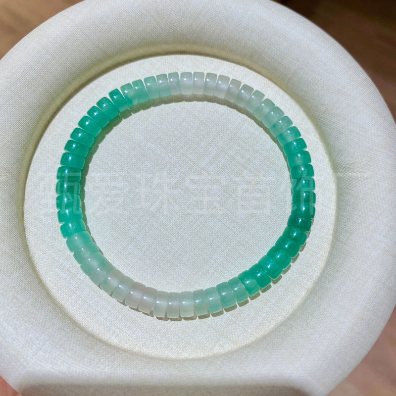 天然非洲翠直切药片6mm珠串阳绿高端手链礼物新宠直播批发货源|undefined
