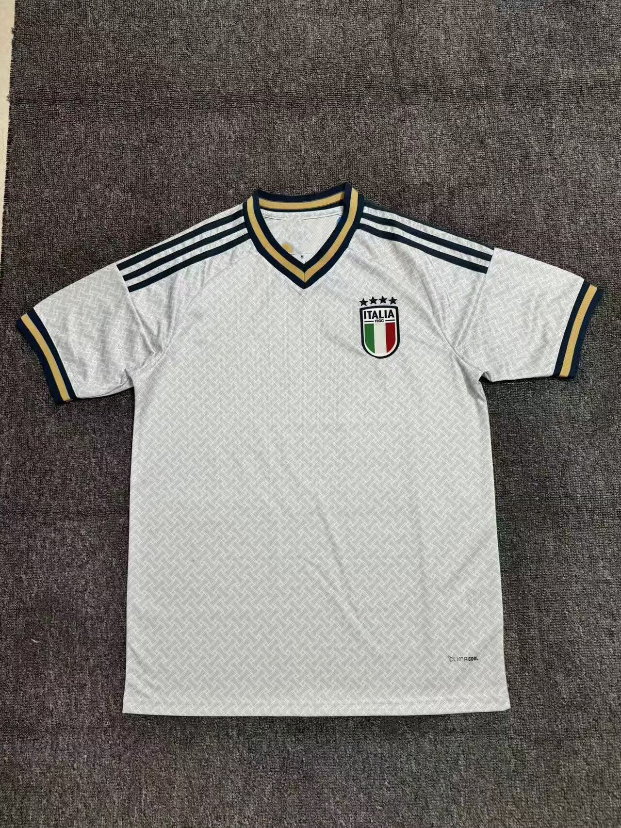 25-26 italy away game