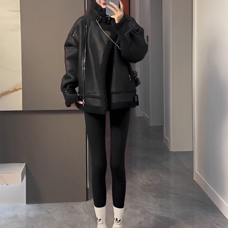 Black Leather Jacket Women's Winter Thickened Lamb Wool Motorcycle Jacket Loose Fur Integrated Plus Velvet
