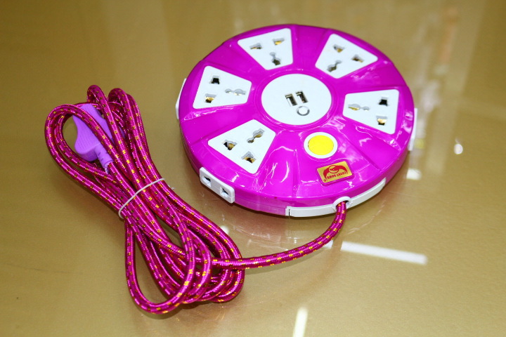 USB充电大圆盘25孔出口摔不坏001带布花棉花编织线软胶插排插座