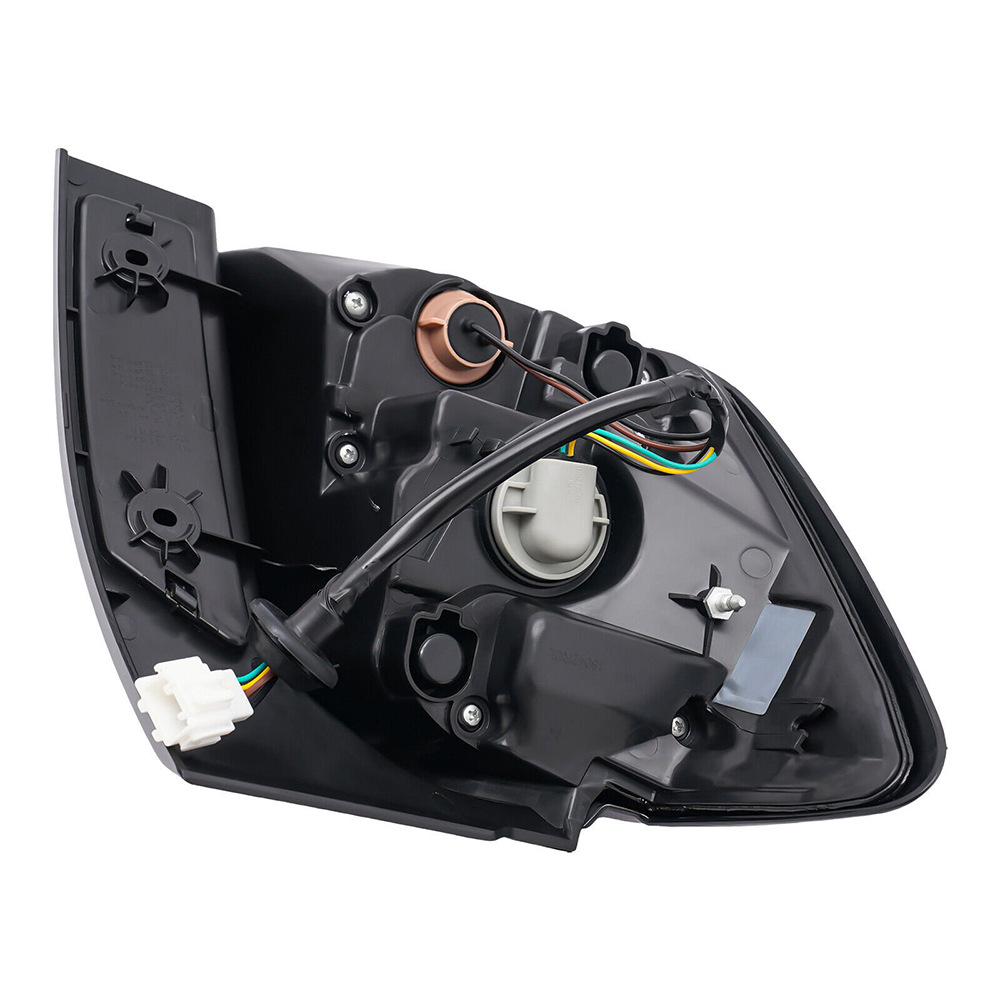 Suitable for Mitsubishi Outlander Asx 20-22 Models Rear Tail Light Semi-Assembly, Brake Light, Reverse Light, Turn Signal Light